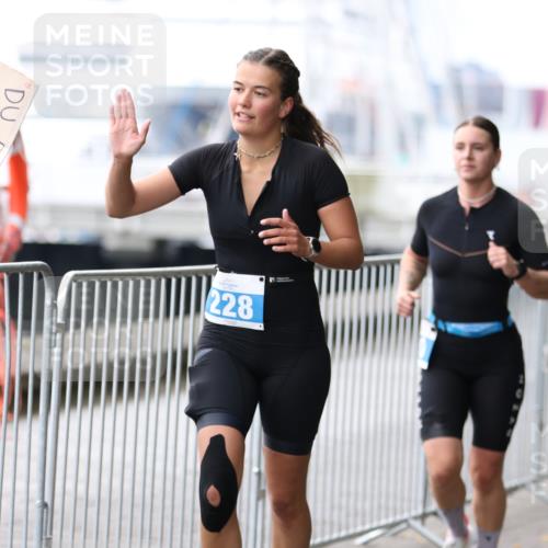 16.08.2026 - KN Förde Triathlon 2026 Antke Förster http://msf.ph/oto/9994448 16.08.2026 10:33:27 Laufen  meine-sportfotos.de