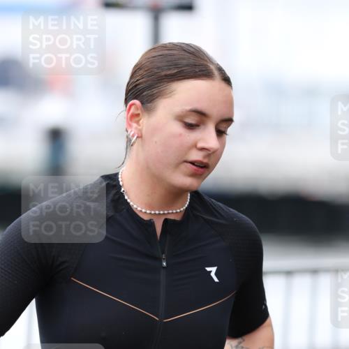 16.08.2026 - KN Förde Triathlon 2026 Antke Förster http://msf.ph/oto/9994453 16.08.2026 10:33:31 Laufen  meine-sportfotos.de