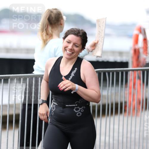 16.08.2026 - KN Förde Triathlon 2026 Antke Förster http://msf.ph/oto/9994457 16.08.2026 10:33:37 Laufen  meine-sportfotos.de