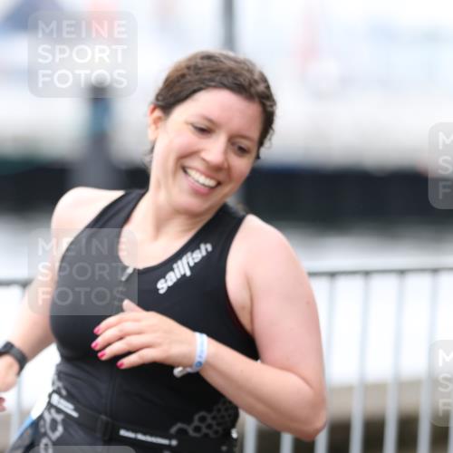 16.08.2026 - KN Förde Triathlon 2026 Antke Förster http://msf.ph/oto/9994459 16.08.2026 10:33:38 Laufen  meine-sportfotos.de