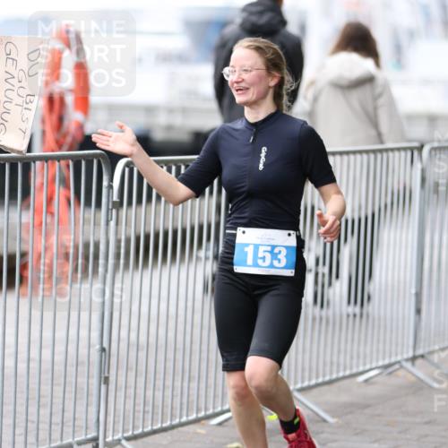 16.08.2026 - KN Förde Triathlon 2026 Antke Förster http://msf.ph/oto/9994468 16.08.2026 10:33:57 Laufen  meine-sportfotos.de