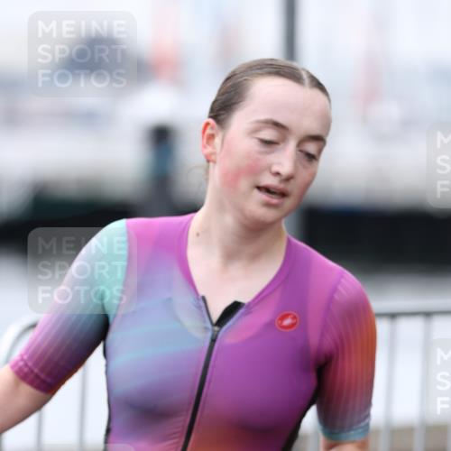 16.08.2026 - KN Förde Triathlon 2026 Antke Förster http://msf.ph/oto/9994519 16.08.2026 10:35:13 Laufen  meine-sportfotos.de