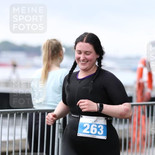 16.08.2026 - KN Förde Triathlon 2026 Antke Förster http://msf.ph/oto/9994528 16.08.2026 10:35:21 Laufen  meine-sportfotos.de