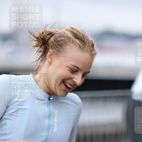 16.08.2026 - KN Förde Triathlon 2026 Antke Förster http://msf.ph/oto/9994559 16.08.2026 10:36:05 Laufen  meine-sportfotos.de