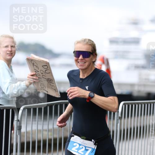 16.08.2026 - KN Förde Triathlon 2026 Antke Förster http://msf.ph/oto/9994576 16.08.2026 10:36:21 Laufen  meine-sportfotos.de