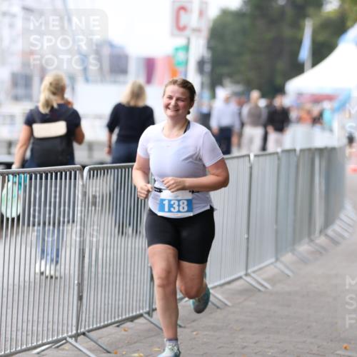 16.08.2026 - KN Förde Triathlon 2026 Antke Förster http://msf.ph/oto/9994580 16.08.2026 10:36:38 Laufen  meine-sportfotos.de