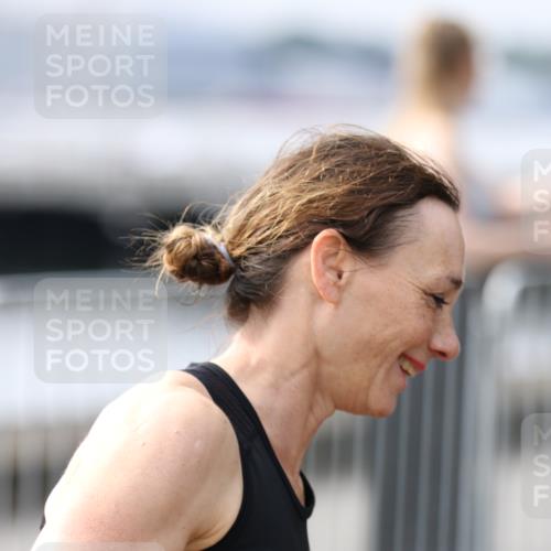 16.08.2026 - KN Förde Triathlon 2026 Antke Förster http://msf.ph/oto/9994621 16.08.2026 10:37:46 Laufen  meine-sportfotos.de