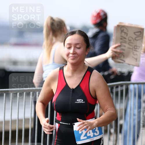 16.08.2026 - KN Förde Triathlon 2026 Antke Förster http://msf.ph/oto/9994652 16.08.2026 10:39:03 Laufen  meine-sportfotos.de