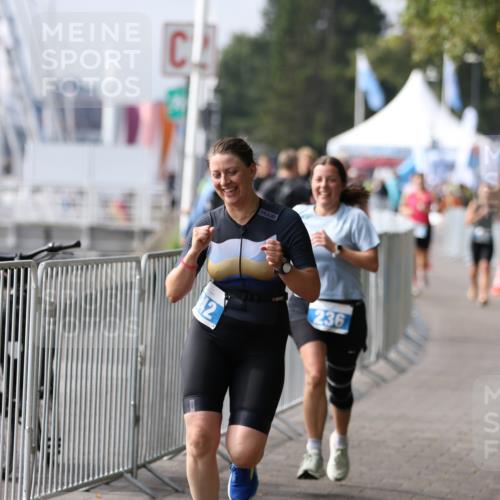 16.08.2026 - KN Förde Triathlon 2026 Antke Förster http://msf.ph/oto/9994657 16.08.2026 10:39:07 Laufen  meine-sportfotos.de