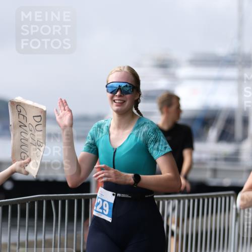 16.08.2026 - KN Förde Triathlon 2026 Antke Förster http://msf.ph/oto/9994689 16.08.2026 10:39:44 Laufen  meine-sportfotos.de