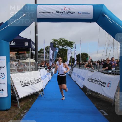 16.08.2026 - KN Förde Triathlon 2026 Markus Tischler http://msf.ph/oto/9994740 16.08.2026 10:41:31 Ziel 262, 262 meine-sportfotos.de