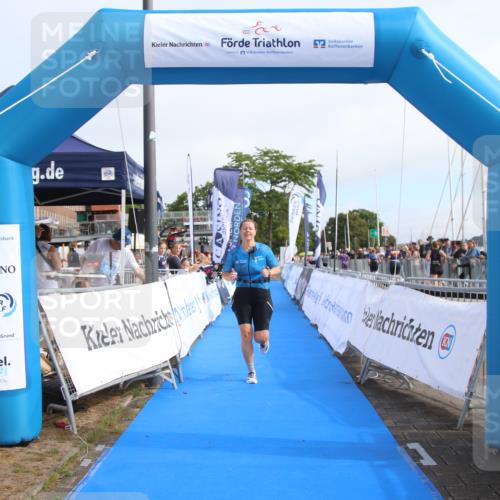 16.08.2026 - KN Förde Triathlon 2026 Markus Tischler http://msf.ph/oto/9994792 16.08.2026 10:42:51 Ziel 163, 226, 163, 226 meine-sportfotos.de