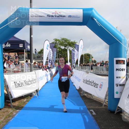 16.08.2026 - KN Förde Triathlon 2026 Markus Tischler http://msf.ph/oto/9994939 16.08.2026 10:45:45 Ziel 181, 254, 181, 254 meine-sportfotos.de