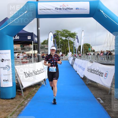16.08.2026 - KN Förde Triathlon 2026 Markus Tischler http://msf.ph/oto/9995166 16.08.2026 10:53:12 Ziel 246, 246 meine-sportfotos.de
