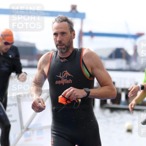16.08.2026 - KN Förde Triathlon 2026 Antke Förster http://msf.ph/oto/9995243 16.08.2026 10:53:29 Schwimmen 304, 305, 307, 308, 311, 319, 325, 441 meine-sportfotos.de
