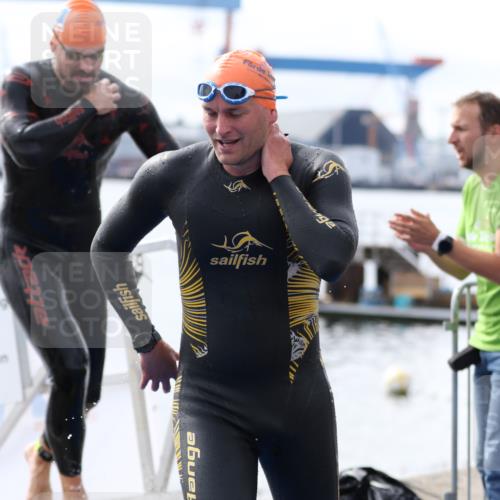 16.08.2026 - KN Förde Triathlon 2026 Antke Förster http://msf.ph/oto/9995249 16.08.2026 10:53:35 Schwimmen 304, 305, 308, 319, 308, 311, 318, 325, 441 meine-sportfotos.de