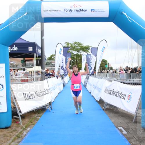 16.08.2026 - KN Förde Triathlon 2026 Markus Tischler http://msf.ph/oto/9995259 16.08.2026 10:56:47 Ziel 215, 215 meine-sportfotos.de