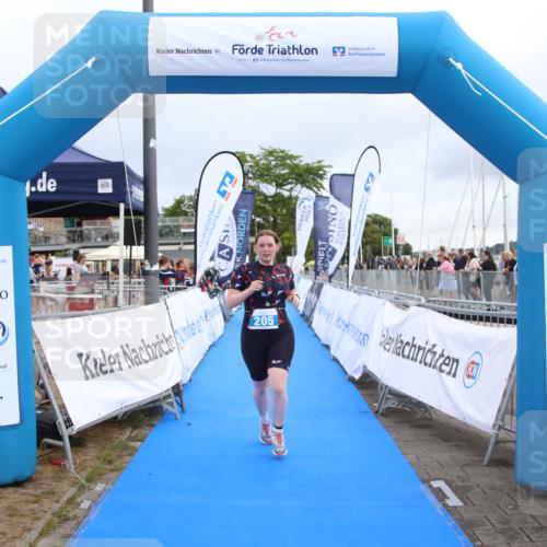 16.08.2026 - KN Förde Triathlon 2026 Markus Tischler http://msf.ph/oto/9995314 16.08.2026 10:57:12 Ziel 205, 205 meine-sportfotos.de