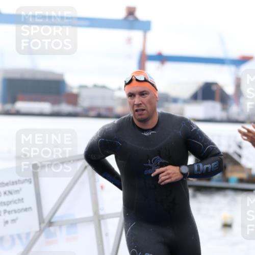 16.08.2026 - KN Förde Triathlon 2026 Antke Förster http://msf.ph/oto/9995365 16.08.2026 10:56:48 Schwimmen 336, 337, 340, 341, 373, 343, 345 meine-sportfotos.de