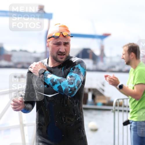 16.08.2026 - KN Förde Triathlon 2026 Antke Förster http://msf.ph/oto/9995426 16.08.2026 10:59:02 Schwimmen 328, 339, 348, 350, 361, 349, 358, 371 meine-sportfotos.de