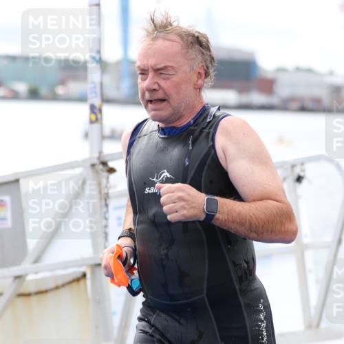 16.08.2026 - KN Förde Triathlon 2026 Antke Förster http://msf.ph/oto/9995699 16.08.2026 11:05:12 Schwimmen 374, 386, 407, 430, 393, 406, 432 meine-sportfotos.de