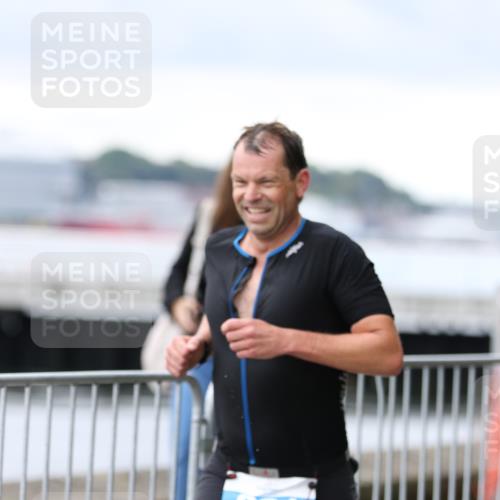 16.08.2026 - KN Förde Triathlon 2026 Antke Förster http://msf.ph/oto/9996000 16.08.2026 11:39:33 Laufen  meine-sportfotos.de