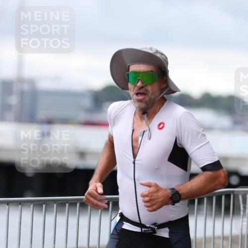 16.08.2026 - KN Förde Triathlon 2026 Antke Förster http://msf.ph/oto/9996005 16.08.2026 11:39:37 Laufen  meine-sportfotos.de