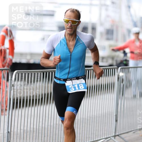 16.08.2026 - KN Förde Triathlon 2026 Antke Förster http://msf.ph/oto/9996020 16.08.2026 11:41:13 Laufen  meine-sportfotos.de