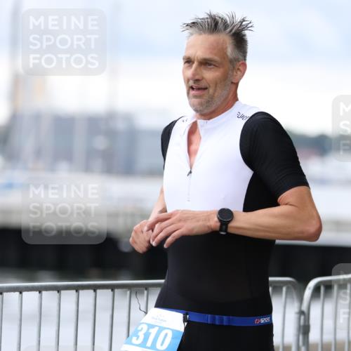 16.08.2026 - KN Förde Triathlon 2026 Antke Förster http://msf.ph/oto/9996033 16.08.2026 11:41:22 Laufen  meine-sportfotos.de