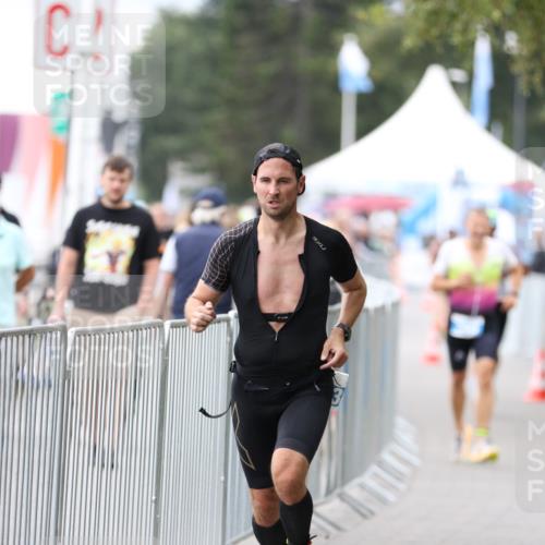 16.08.2026 - KN Förde Triathlon 2026 Antke Förster http://msf.ph/oto/9996065 16.08.2026 11:42:54 Laufen  meine-sportfotos.de
