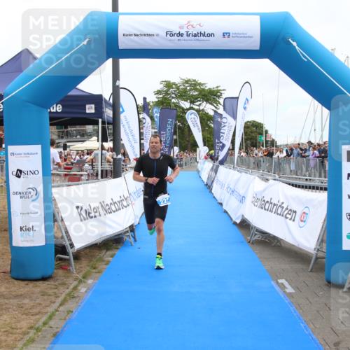 16.08.2026 - KN Förde Triathlon 2026 Markus Tischler http://msf.ph/oto/9996106 16.08.2026 11:53:51 Ziel 221, 221 meine-sportfotos.de
