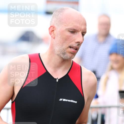 16.08.2026 - KN Förde Triathlon 2026 Antke Förster http://msf.ph/oto/9996130 16.08.2026 11:44:30 Laufen  meine-sportfotos.de