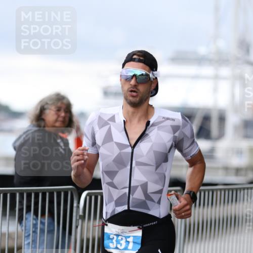 16.08.2026 - KN Förde Triathlon 2026 Antke Förster http://msf.ph/oto/9996133 16.08.2026 11:44:52 Laufen  meine-sportfotos.de