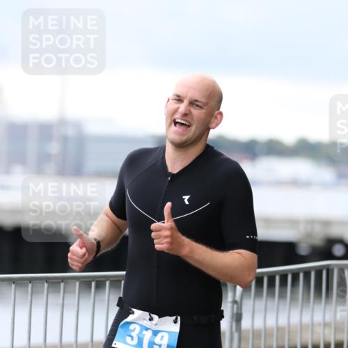 16.08.2026 - KN Förde Triathlon 2026 Antke Förster http://msf.ph/oto/9996160 16.08.2026 11:45:57 Laufen  meine-sportfotos.de