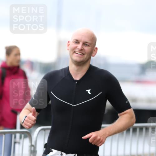 16.08.2026 - KN Förde Triathlon 2026 Antke Förster http://msf.ph/oto/9996161 16.08.2026 11:45:58 Laufen  meine-sportfotos.de