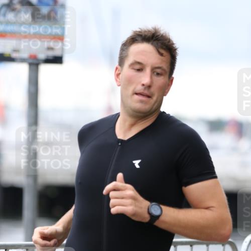 16.08.2026 - KN Förde Triathlon 2026 Antke Förster http://msf.ph/oto/9996170 16.08.2026 11:46:08 Laufen  meine-sportfotos.de