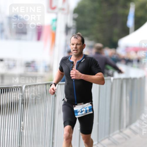 16.08.2026 - KN Förde Triathlon 2026 Antke Förster http://msf.ph/oto/9996174 16.08.2026 11:46:14 Laufen  meine-sportfotos.de