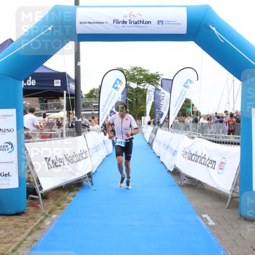 16.08.2026 - KN Förde Triathlon 2026 Markus Tischler http://msf.ph/oto/9996210 16.08.2026 11:55:08 Ziel 317, 317 meine-sportfotos.de