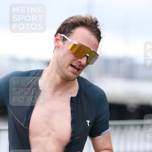 16.08.2026 - KN Förde Triathlon 2026 Antke Förster http://msf.ph/oto/9996221 16.08.2026 11:48:00 Laufen  meine-sportfotos.de