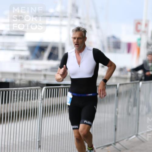 16.08.2026 - KN Förde Triathlon 2026 Antke Förster http://msf.ph/oto/9996241 16.08.2026 11:48:35 Laufen  meine-sportfotos.de