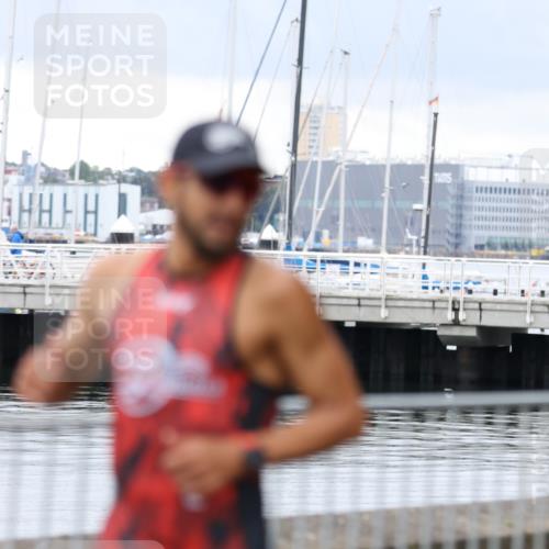 16.08.2026 - KN Förde Triathlon 2026 Antke Förster http://msf.ph/oto/9996255 16.08.2026 11:48:49 Laufen  meine-sportfotos.de