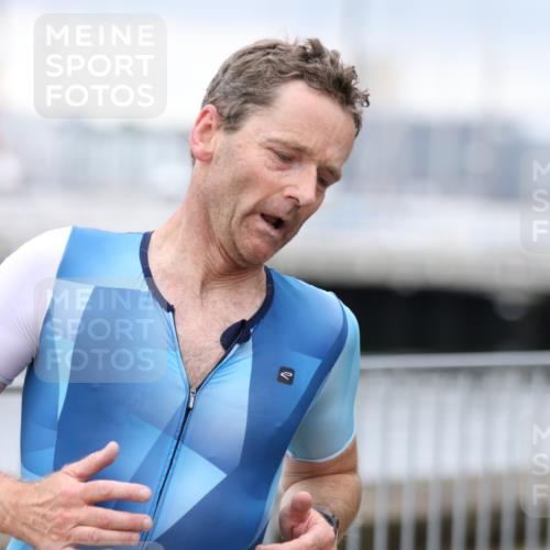 16.08.2026 - KN Förde Triathlon 2026 Antke Förster http://msf.ph/oto/9996282 16.08.2026 11:49:11 Laufen  meine-sportfotos.de