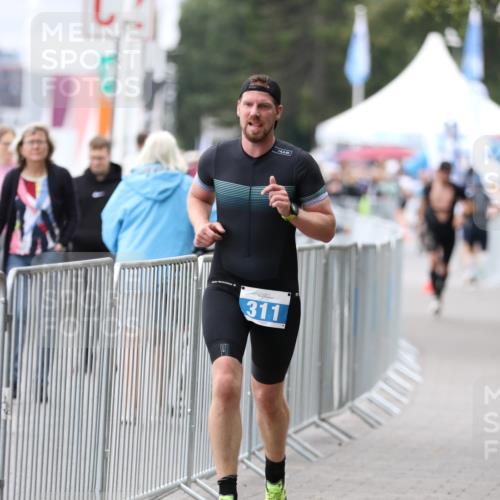 16.08.2026 - KN Förde Triathlon 2026 Antke Förster http://msf.ph/oto/9996296 16.08.2026 11:49:28 Laufen  meine-sportfotos.de