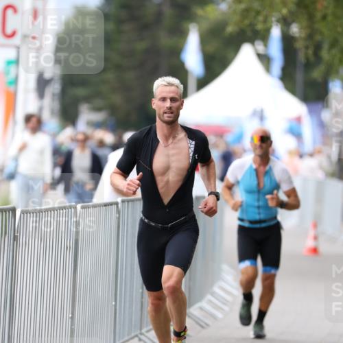 16.08.2026 - KN Förde Triathlon 2026 Antke Förster http://msf.ph/oto/9996312 16.08.2026 11:49:54 Laufen  meine-sportfotos.de