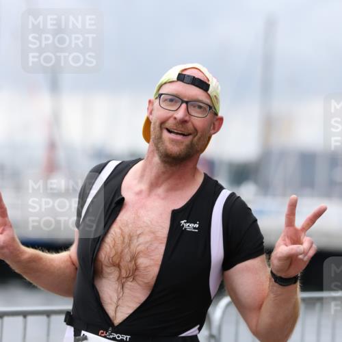 16.08.2026 - KN Förde Triathlon 2026 Antke Förster http://msf.ph/oto/9996387 16.08.2026 11:51:13 Laufen  meine-sportfotos.de