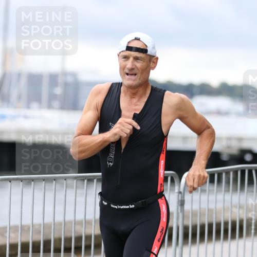 16.08.2026 - KN Förde Triathlon 2026 Antke Förster http://msf.ph/oto/9996399 16.08.2026 11:51:27 Laufen  meine-sportfotos.de