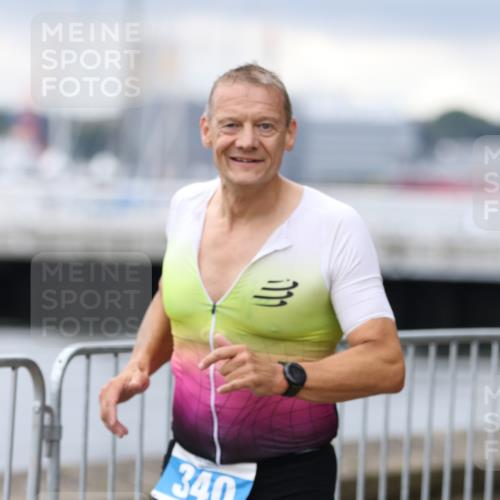 16.08.2026 - KN Förde Triathlon 2026 Antke Förster http://msf.ph/oto/9996417 16.08.2026 11:51:40 Laufen  meine-sportfotos.de