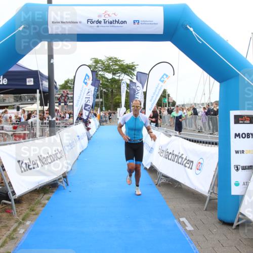 16.08.2026 - KN Förde Triathlon 2026 Markus Tischler http://msf.ph/oto/9996420 16.08.2026 11:58:25 Ziel 318, 318 meine-sportfotos.de