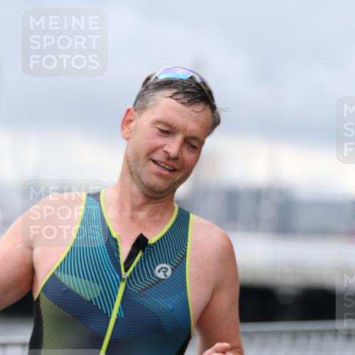 16.08.2026 - KN Förde Triathlon 2026 Antke Förster http://msf.ph/oto/9996446 16.08.2026 11:52:07 Laufen  meine-sportfotos.de