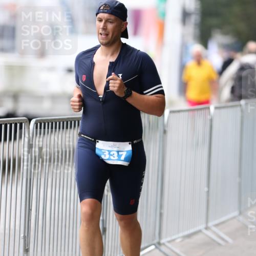 16.08.2026 - KN Förde Triathlon 2026 Antke Förster http://msf.ph/oto/9996461 16.08.2026 11:52:25 Laufen  meine-sportfotos.de